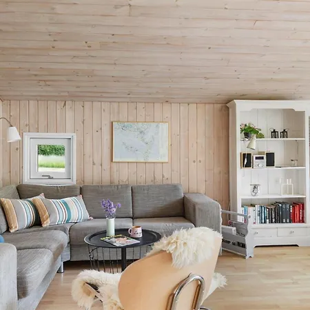 Binta - 225m From The Sea By Interhome Tranekær